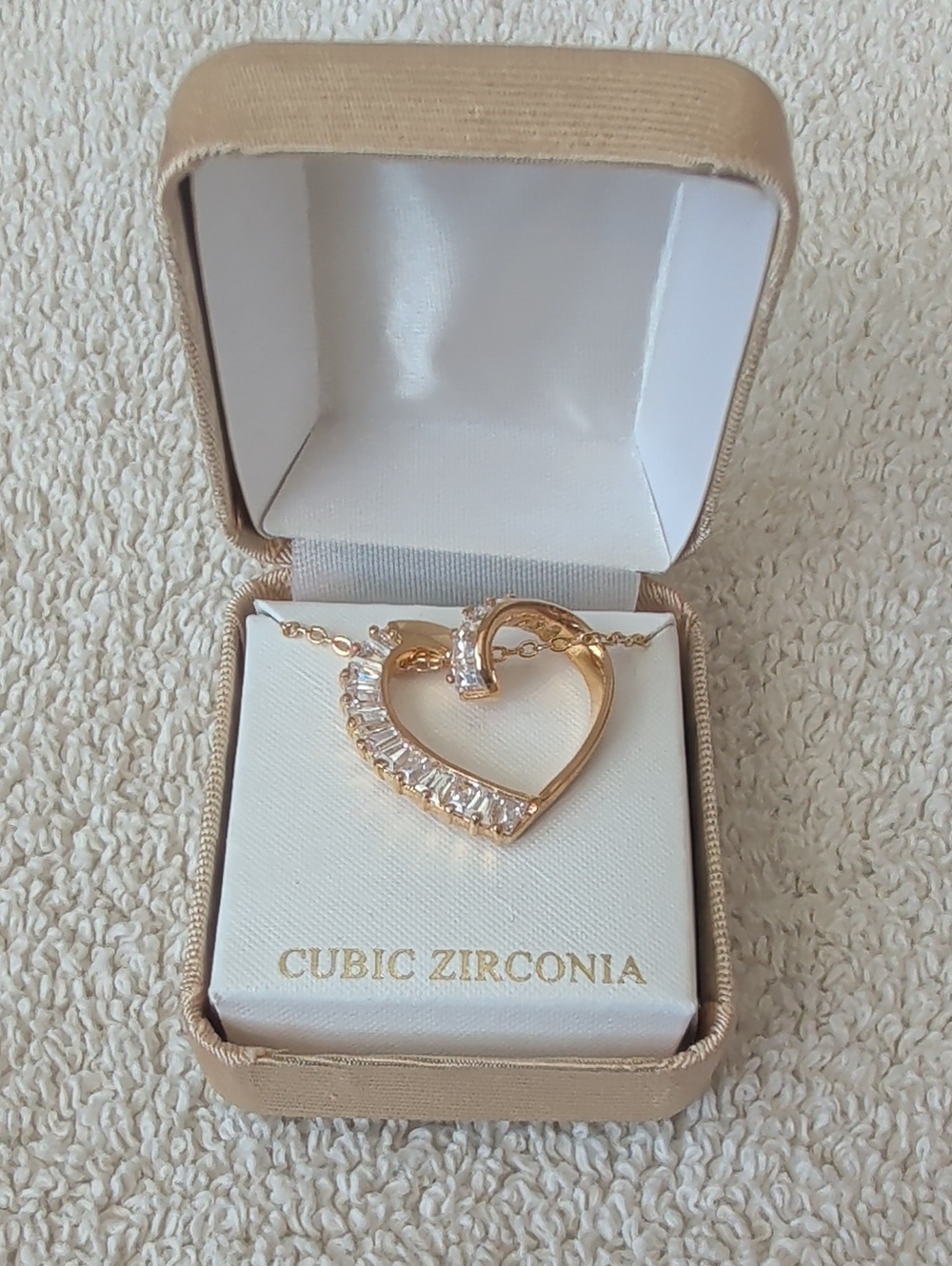 Gold Heart Pendant Necklace with Cubic Zirconia
